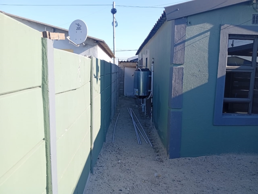 2 Bedroom Property for Sale in Mandela Park Western Cape